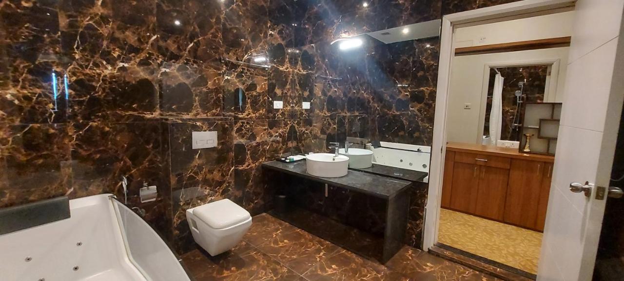 The Windmill Resorts Mālvan エクステリア 写真